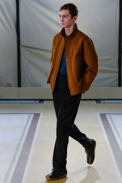 Look 21